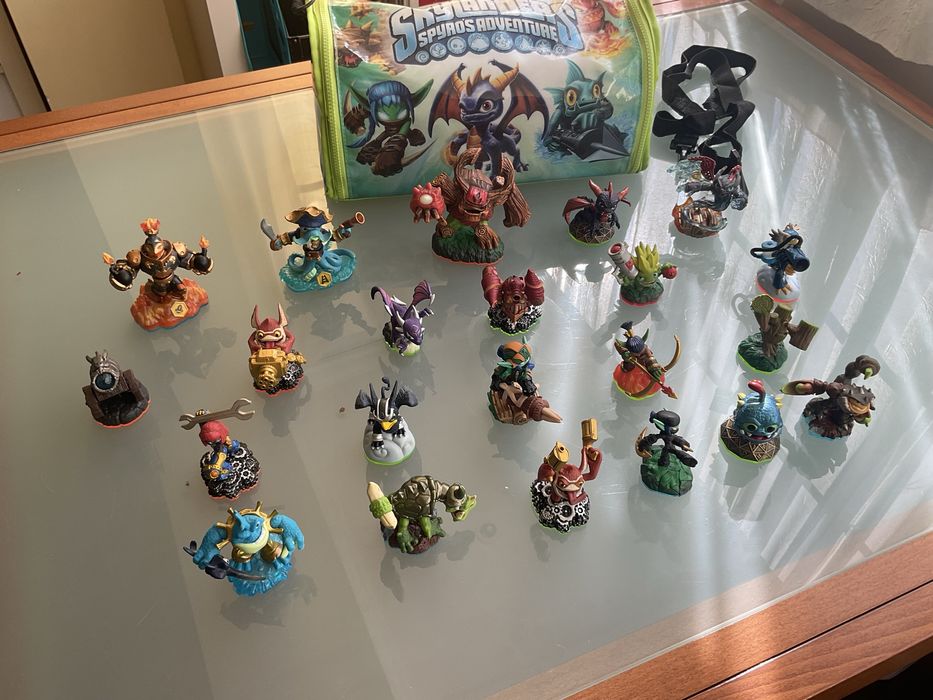Pack skyalanders saco e bonecos