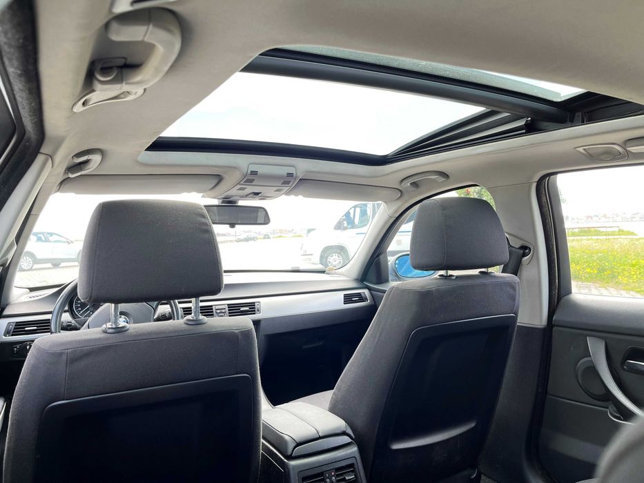 BMW 320i Touring (GPL) – Teto Panorâmico – Económica e Fiável