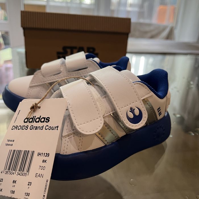 Дитячі кросівки adidas DROIDS Grand Court