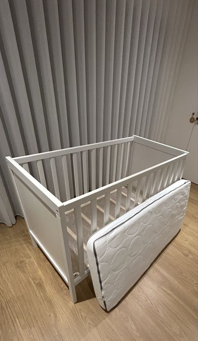 Berço ikea Sundvik + colchão