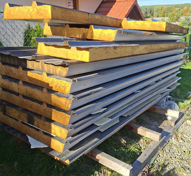 Sprzedam nowe płyty warstwowe Kingspan 100 mm – 7 szt. po 3,6 m + odpady