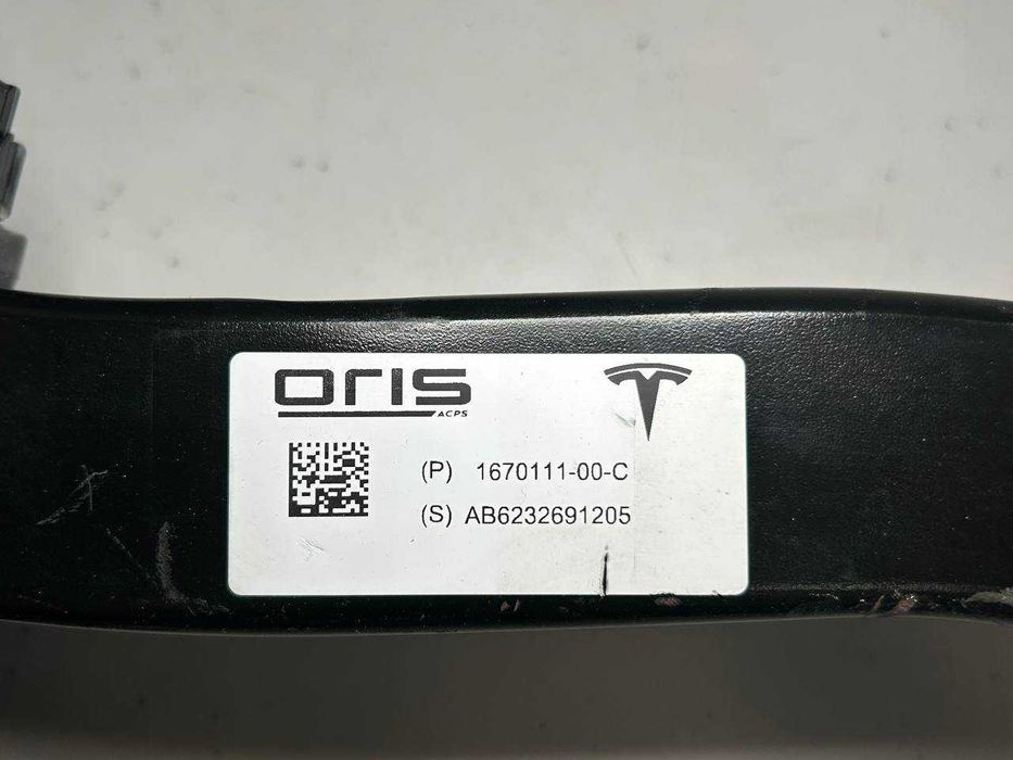 Фаркоп в сборе Tesla model 3 Highland 2024+