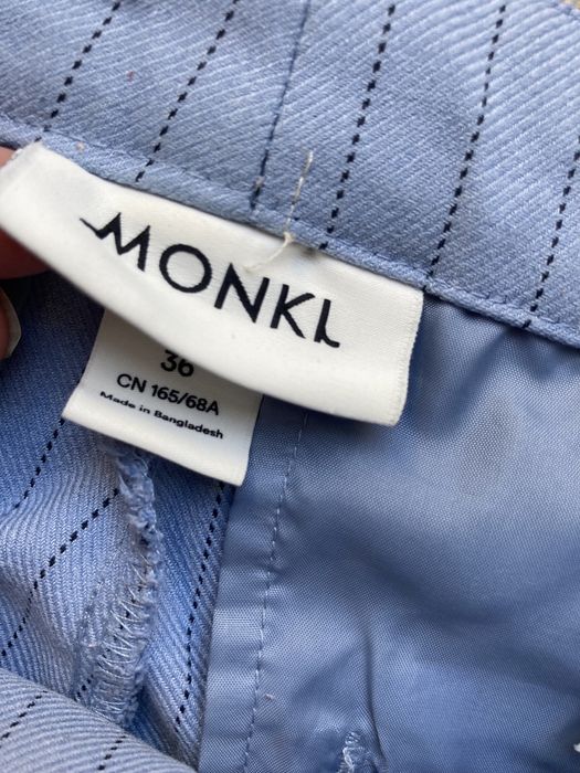 Szerokie spodnie kuloty Monki rozm. 36