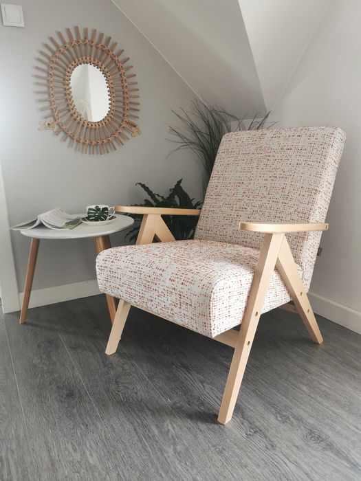 Fotel retro PRL VAR Producent