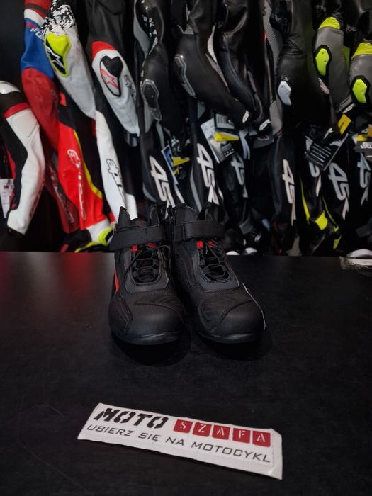 Buty OZONE CITY Black !Cena dotyczy tylko rozmiaru '39!