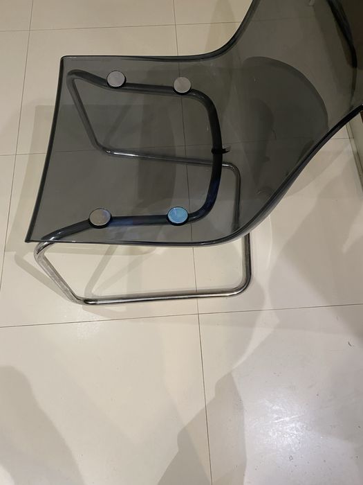 4 cadeiras do IKEA para venda em bom estado - o preço é para as 4