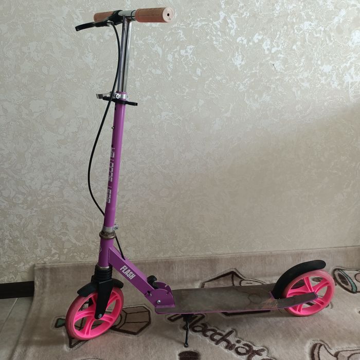 Продам Самокат дитячий