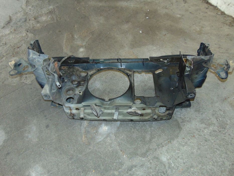 Volvo 480 frente de chapa " usado em bom estado