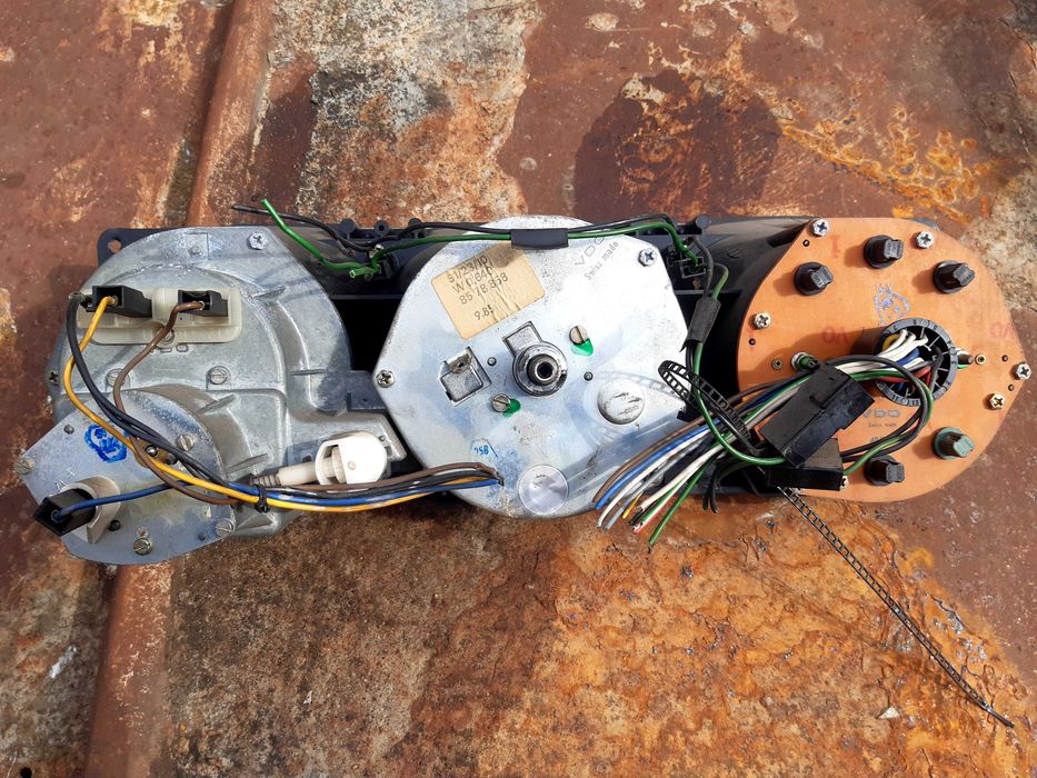 Приборка saab 90 99 900