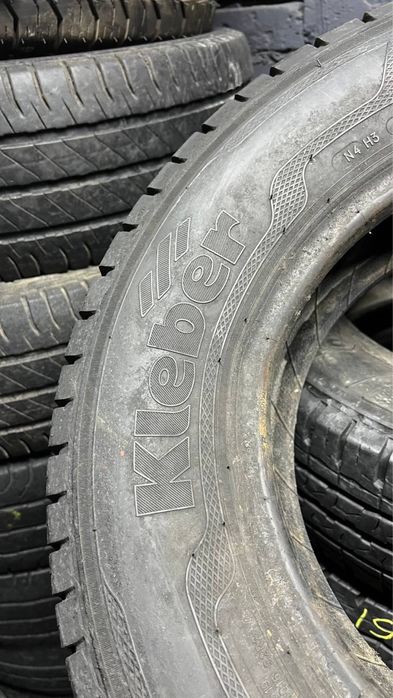 Пара літньої гуми 205/70/15c Kleder
