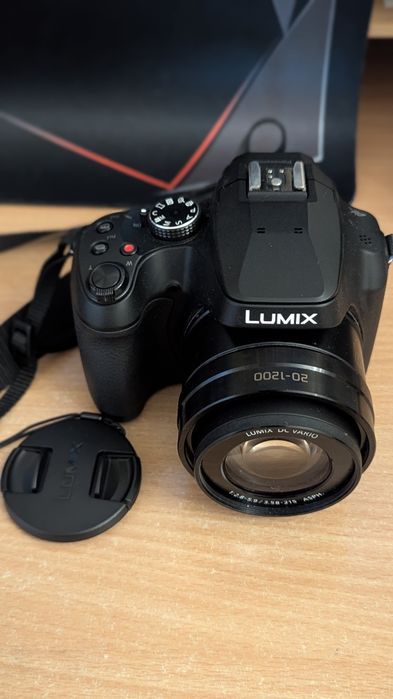 Câmara Panasonic DC FZ82