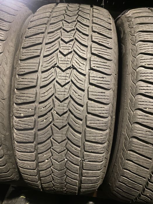 666 Зимние шины R17 225/55 Debica