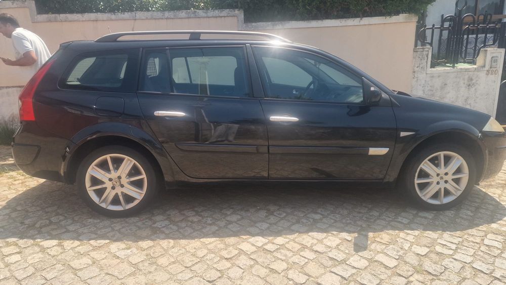 Renault Megane II 106cv 6 Velocidades, teto abrir jantes 17