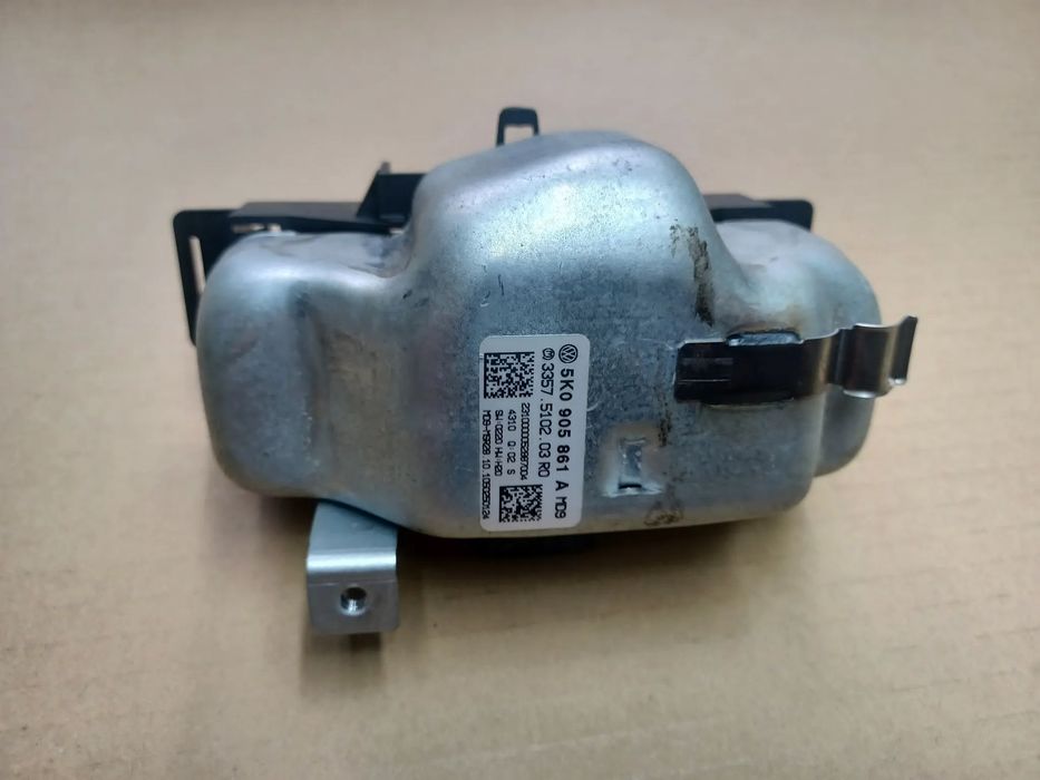 BLOKADA KIEROWNICY AUDI A1 5K0905861A