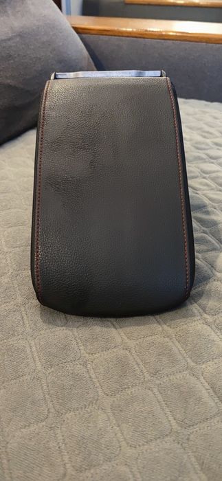 Подлокотник 5C6864207BYDN Volkswagen Jetta/golf