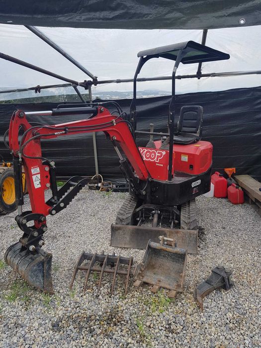 Mini Giratoria Koop 1 Tonelada