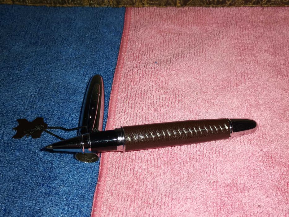 Caneta esferográfica BALMAIN (Para colecionadores)