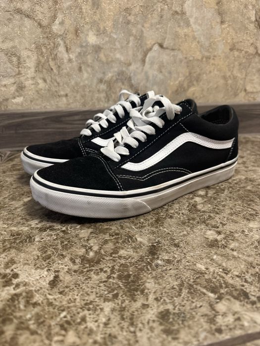 Продам Оригінальні Vans Old Skool Black/White