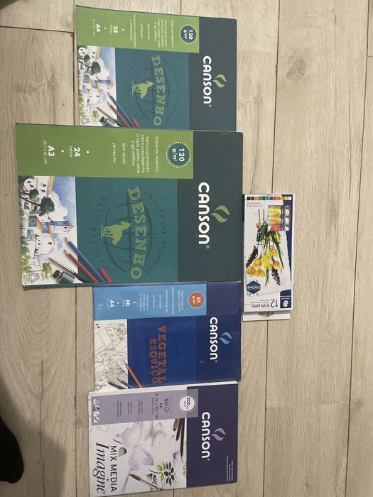 Material de desenho canson