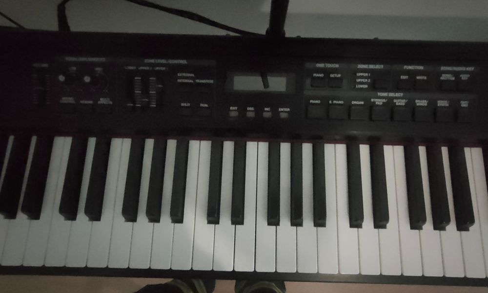 Piano Digital Roland RD 300GX