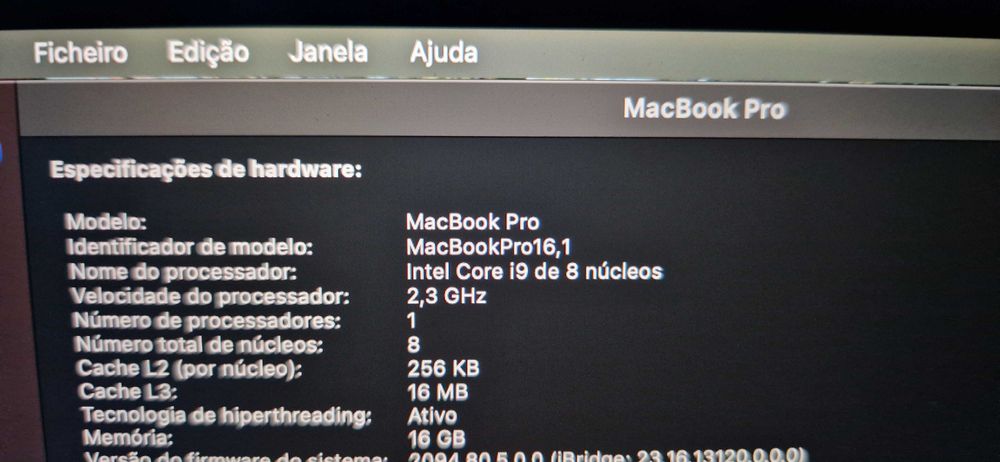 Portátil Macbook pro 16"