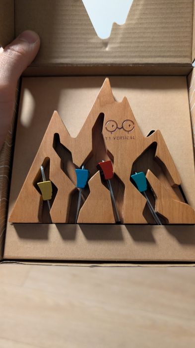 Wieszak na klucze Y&Y Vertical Key Holder Mountain