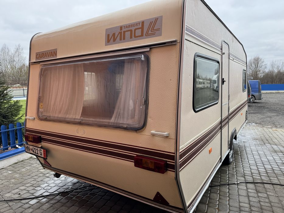 Кемпер дім на колесах