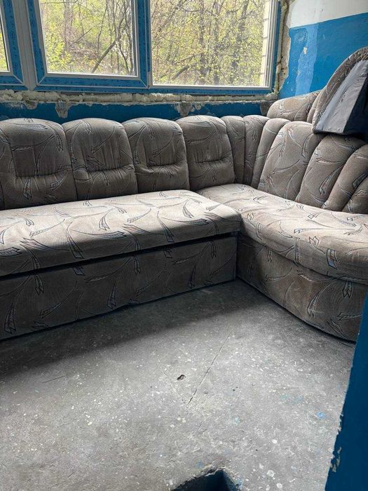 Диван на дачу безкоштовно