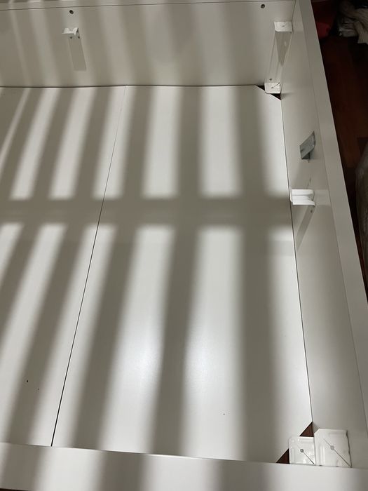 MALM cama c/arrumação