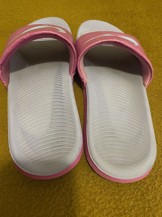 Продам тапочки nike 40,5 р