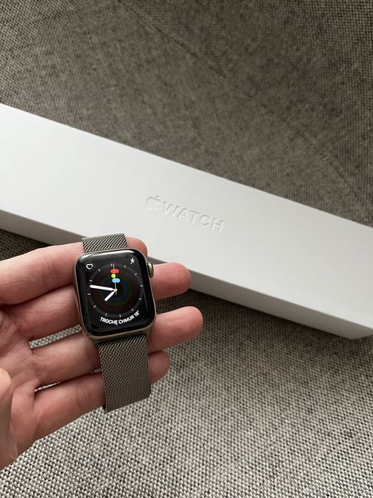 Zegarek smartwatch Apple Watch Series 6 40 mm stainless Gold