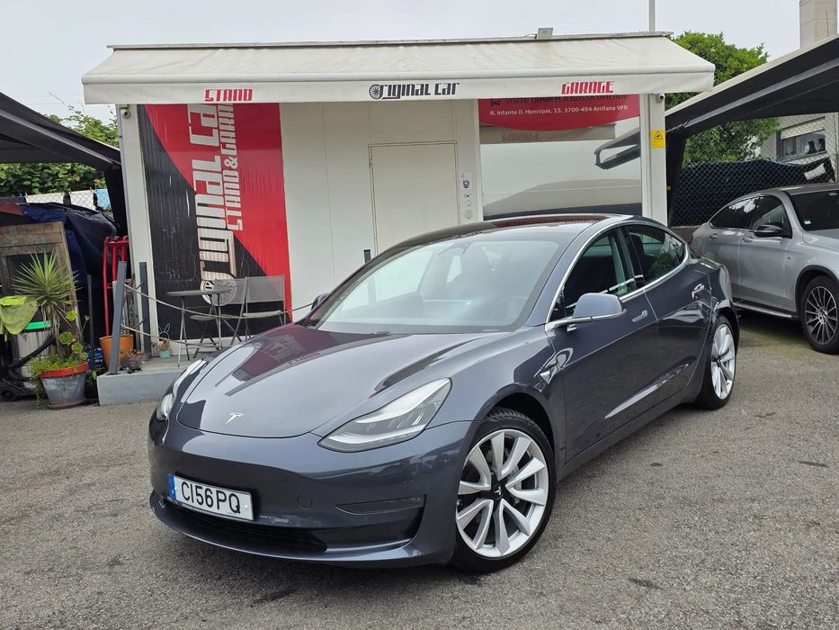 Tesla Model 3 Long Range AWD Dual Motor