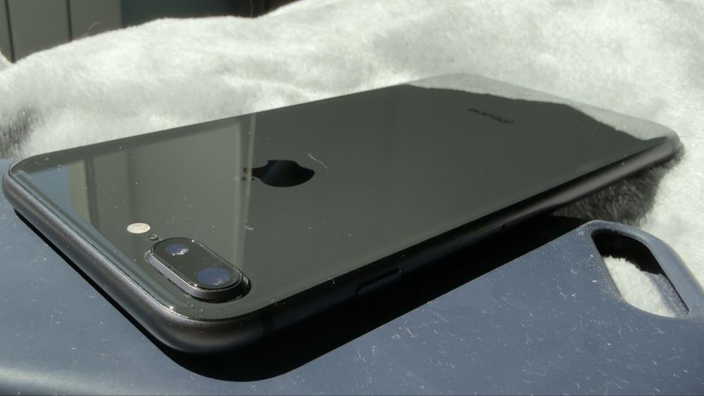 Iphone 8plus 64gb