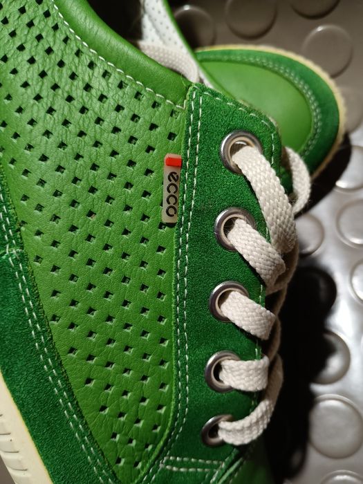 Женская обувь - Мокасины