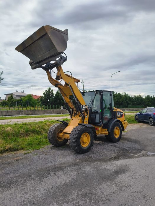 Ładowarka Cat 906M rok 2016 Liebherr