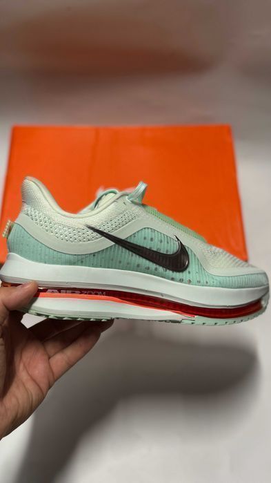 Buty Nike Air Zoom Pegasus, rozmiar 42