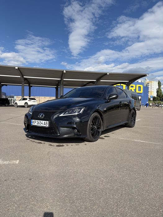 Продам lexus is 250 2008