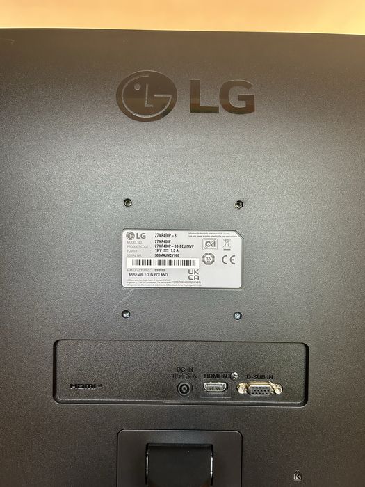 Ecra LG 27MP400P