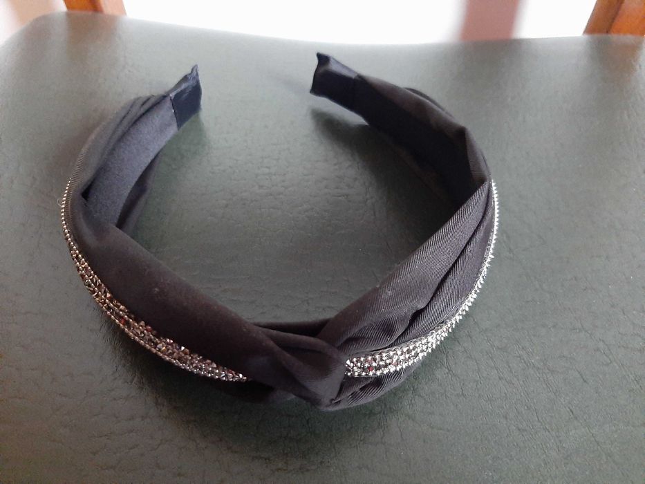 Bandulete nova com brilhantes