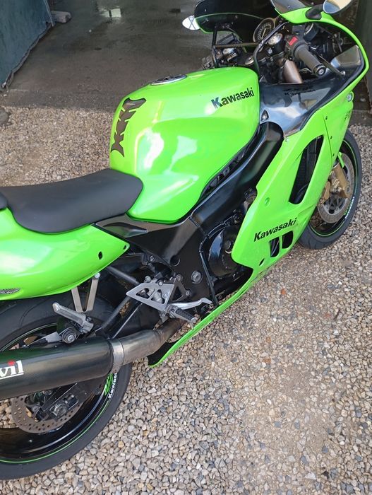 Kawasaki ninja zx9r