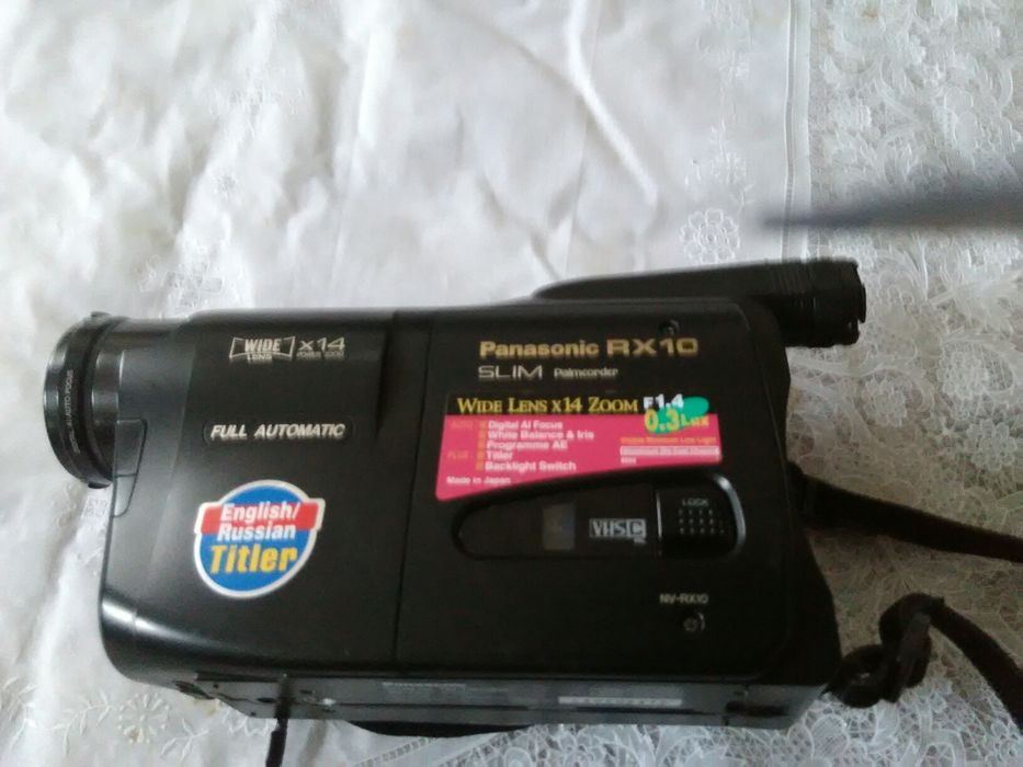 Видеокамера кассетная Panasonic rx 10 slim palmkorder