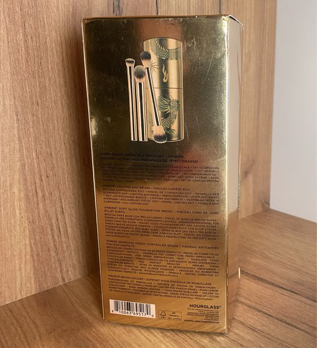 лімітований набір пензлів для макіяжу Hourglass