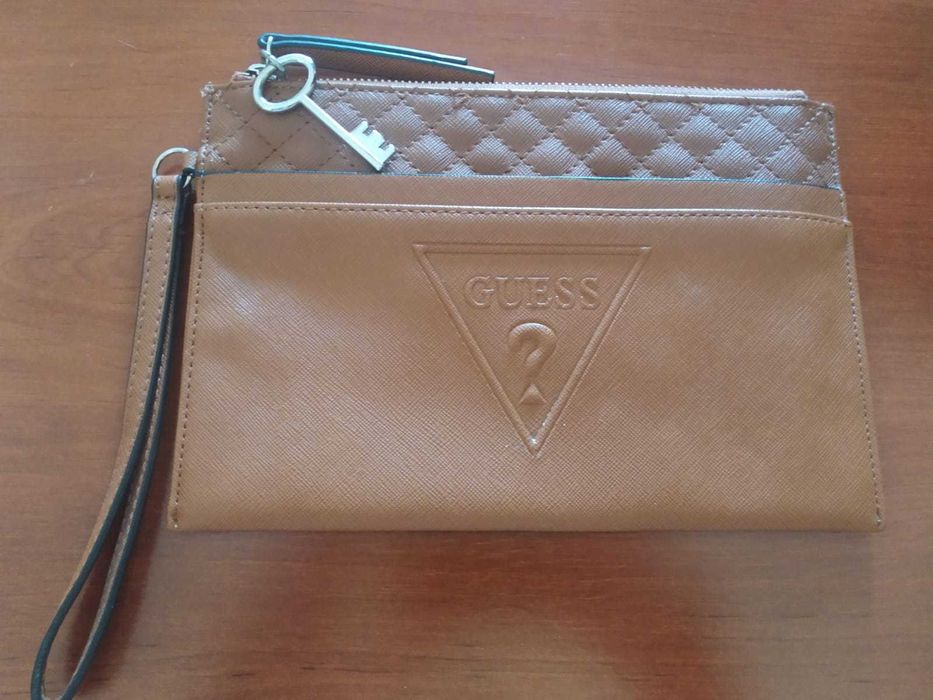 Carteira/Pochete Guess
