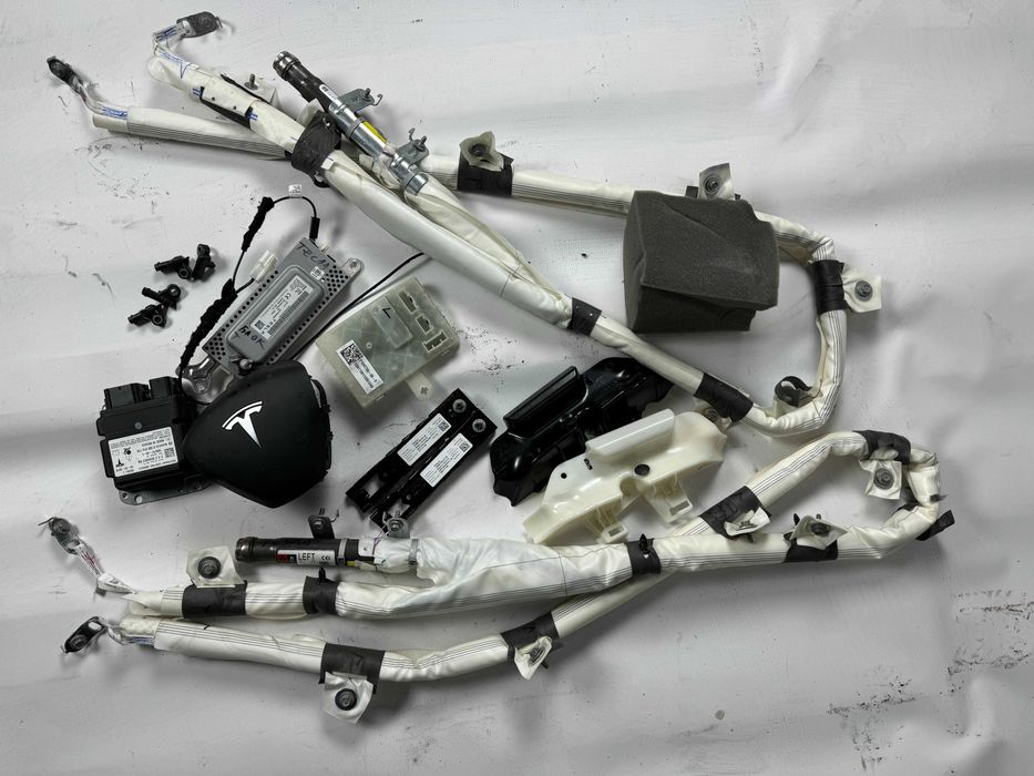 Комплект безпеки подушка AirBag безпека Tesla Model 3 Y