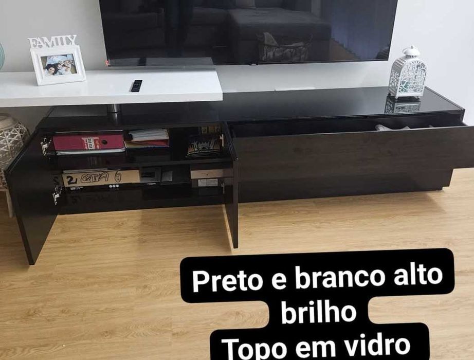 Móvel de sala como novo