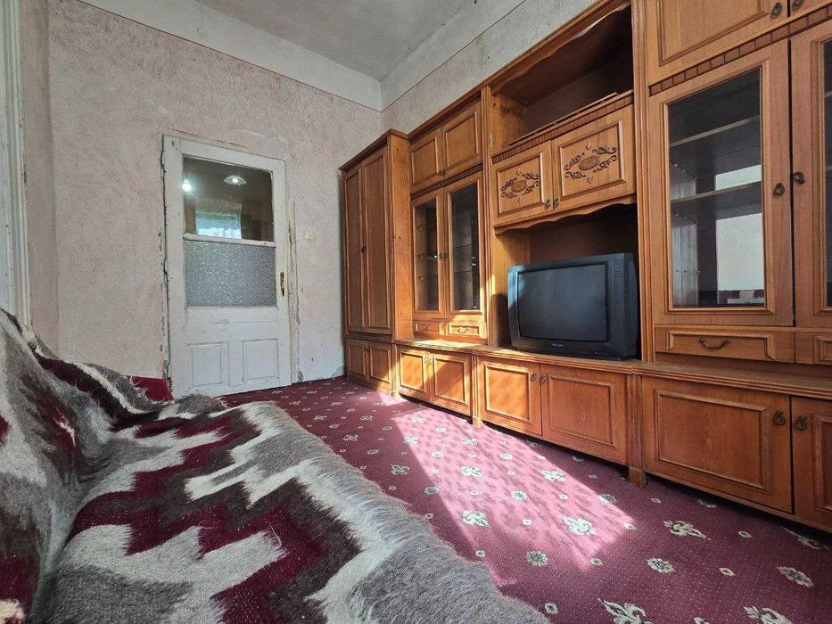 Оренда будинку у центрі по вул.Мукачівській 650$