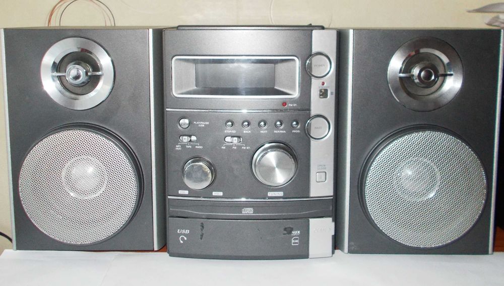 Wieża odtwarzacz Essentielb 814175