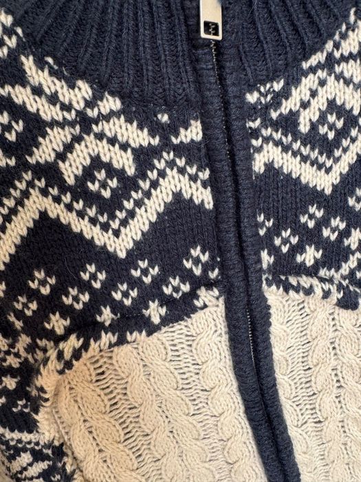Кардиган Zara на блискавці в лижному стилі