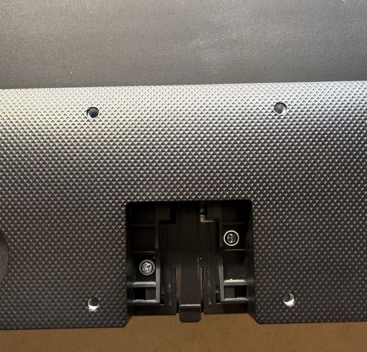 Dahua 22" Monitor - Used64740939583874124