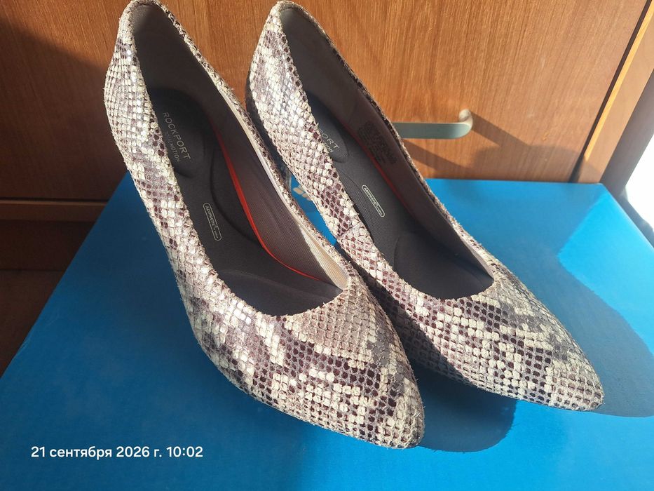 Buty Rockport Total Motion z nadrukiem skóry węża